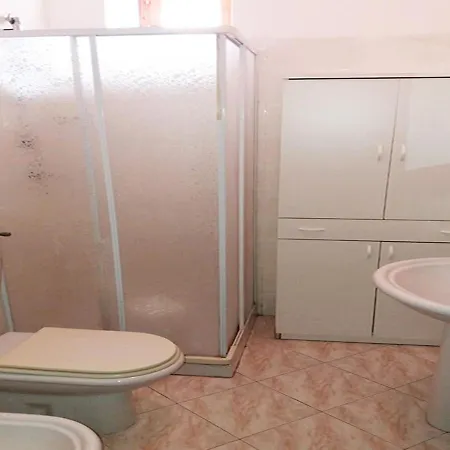 Trilocale 5 Posti Letto A Pochi Passi Dal Mare *